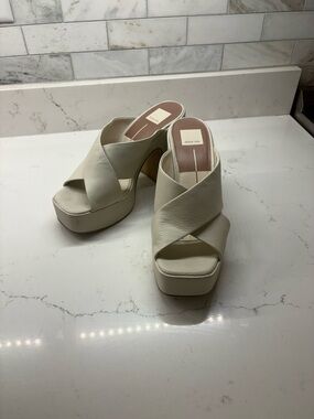 Dolce Vita Ivory Crossband Platform Mule